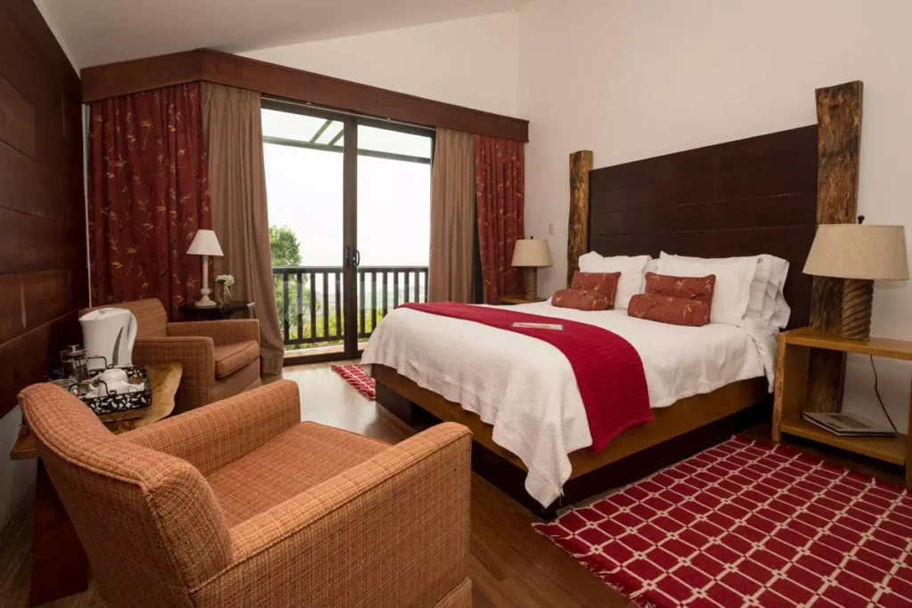 Hummingbird Room - Bedroom